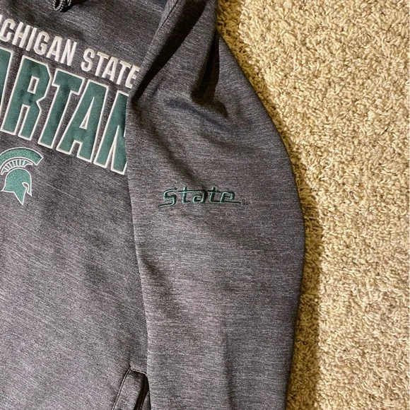 Michigan State Spartans Hoodie - Picture 3 of 6